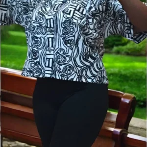 TRENDY WOMAN Ankara Crop Top
